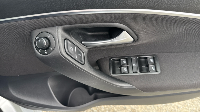 Volkswagen Polo 1.2 TSI Match 5dr DSG Petrol Hatchback